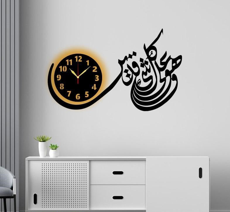 Beautiful Analogue wall Clock With Lights